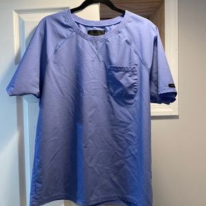 Men’s crew neck scrub top